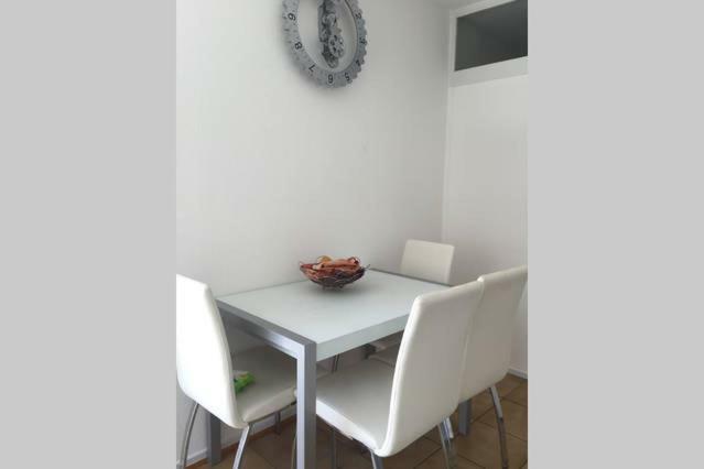 Centre Ville Colmar, Parking Екстер'єр фото